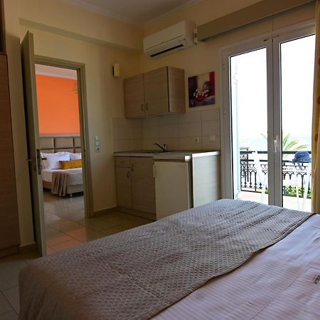 Nadia'S Studios & Apartments In Argasi, Sea-View المظهر الخارجي الصورة